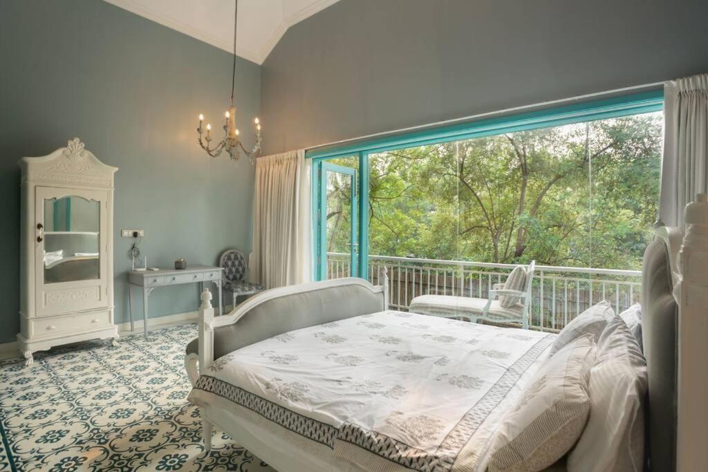 White Banyan Beach Villa, Candolim By The Acacia Villas Eksteriør bilde