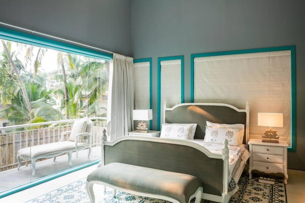 White Banyan Beach Villa, Candolim By The Acacia Villas Eksteriør bilde